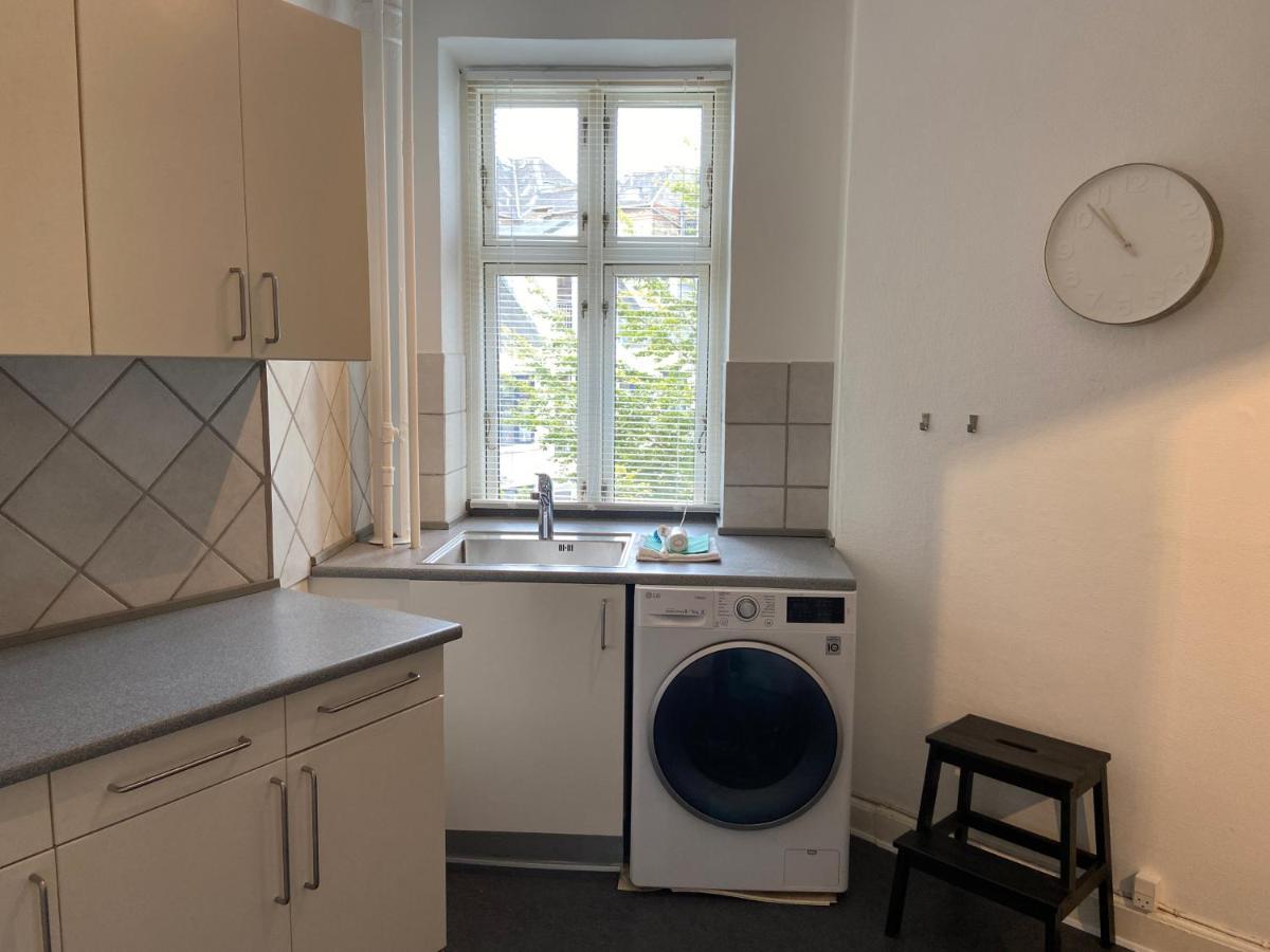 Bright 2-Bedroom Apartment In Elegant Osterbro Kopenhagen Buitenkant foto